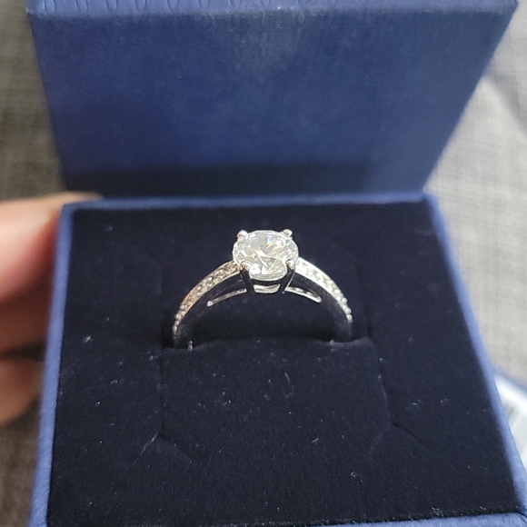 Brand New Swaroski Attract Ring - Picture 2 of 3